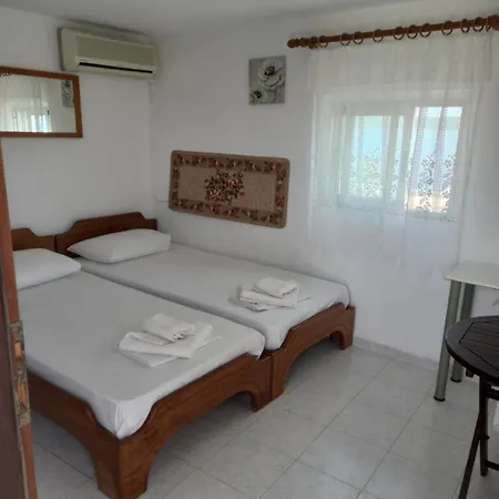 Hotel Garifalia